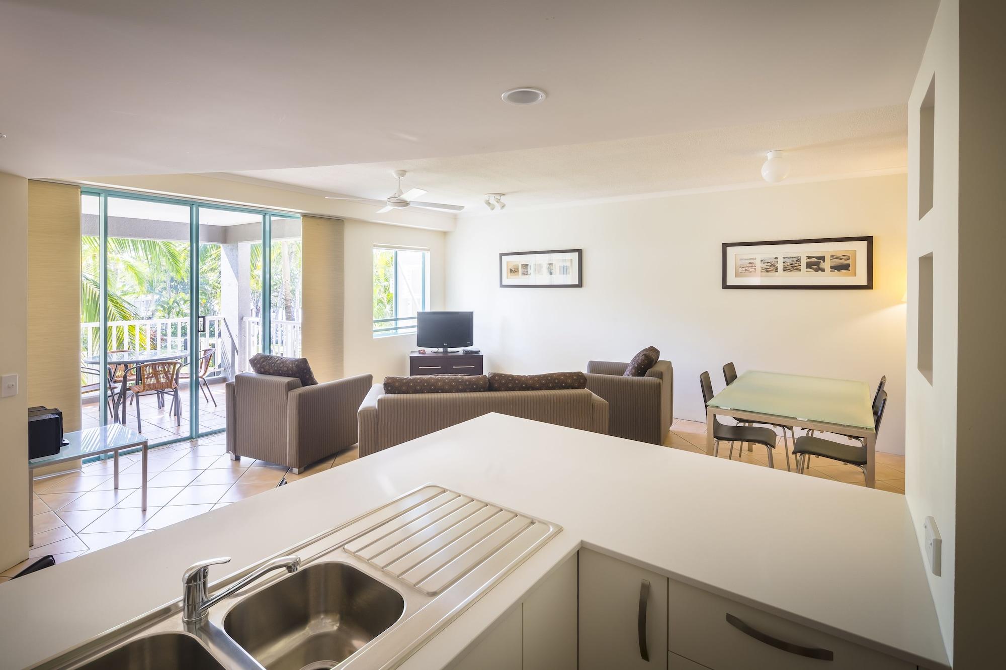 Coral Sands Beachfront Resort Trinity Beach Εξωτερικό φωτογραφία