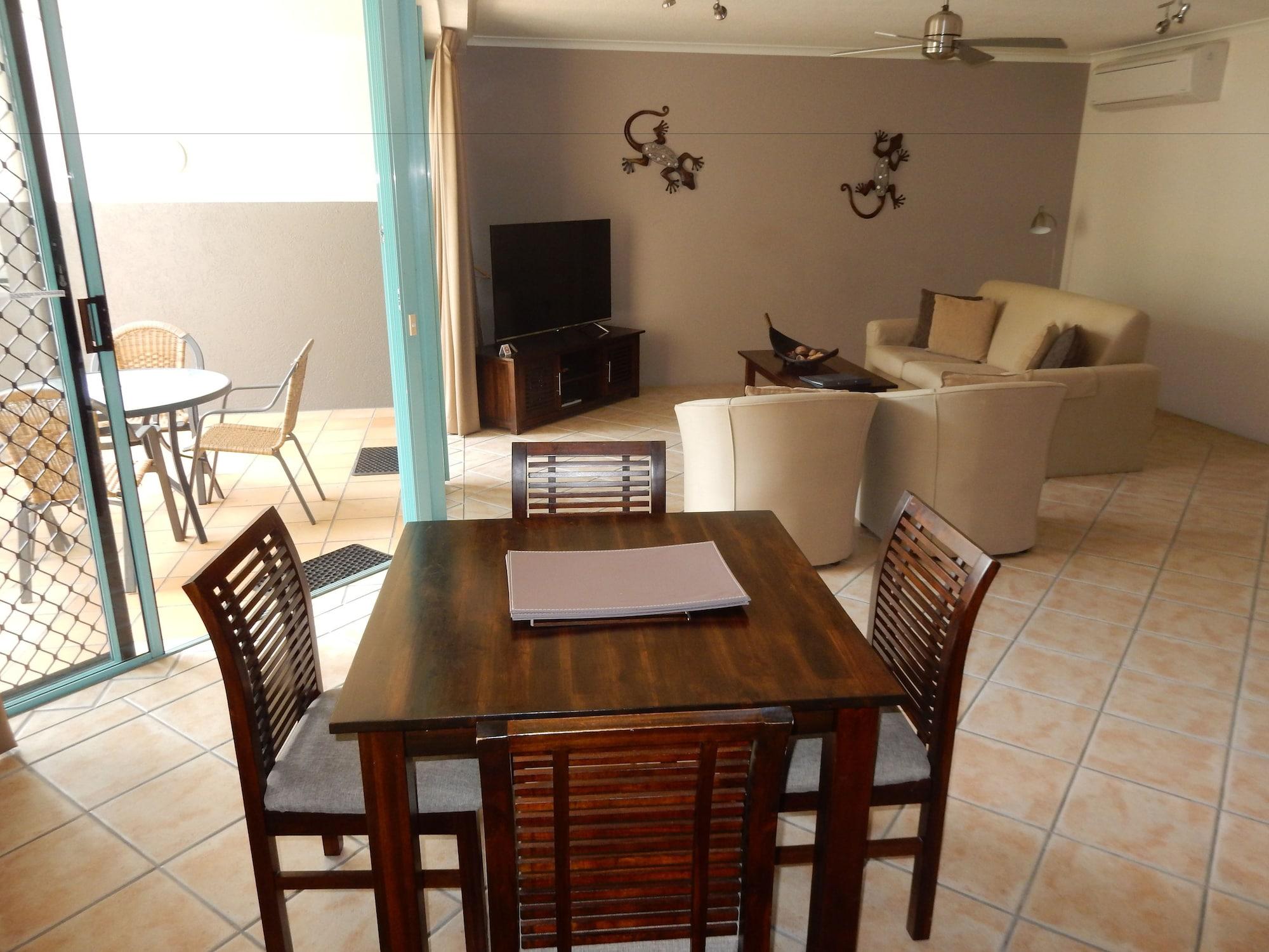 Coral Sands Beachfront Resort Trinity Beach Εξωτερικό φωτογραφία