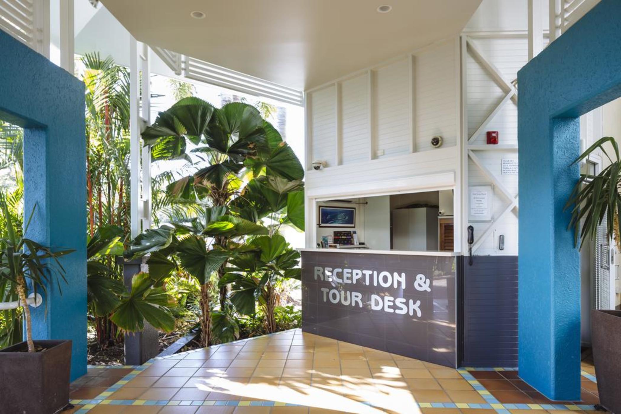 Coral Sands Beachfront Resort Trinity Beach Εξωτερικό φωτογραφία