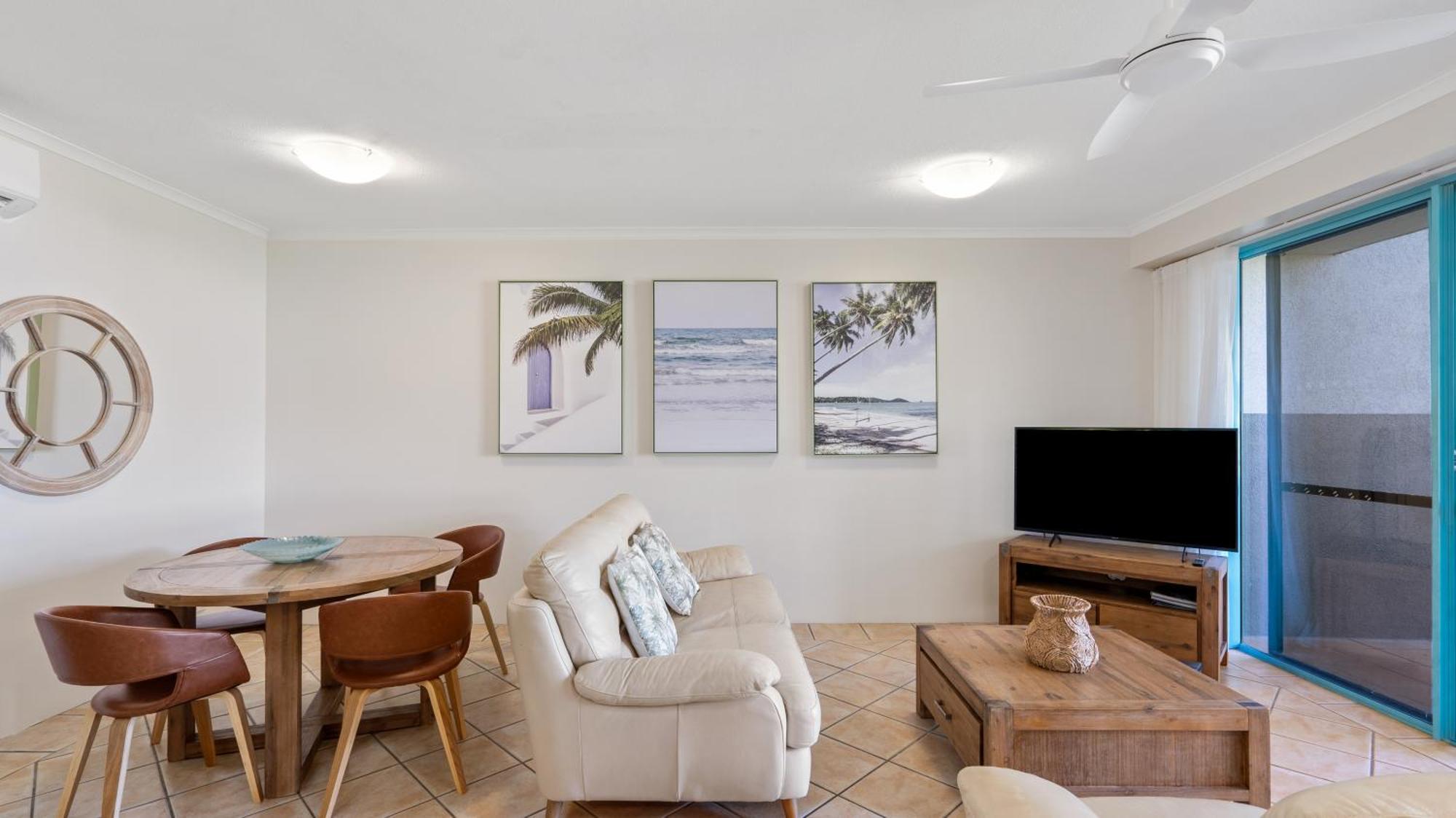 Coral Sands Beachfront Resort Trinity Beach Εξωτερικό φωτογραφία