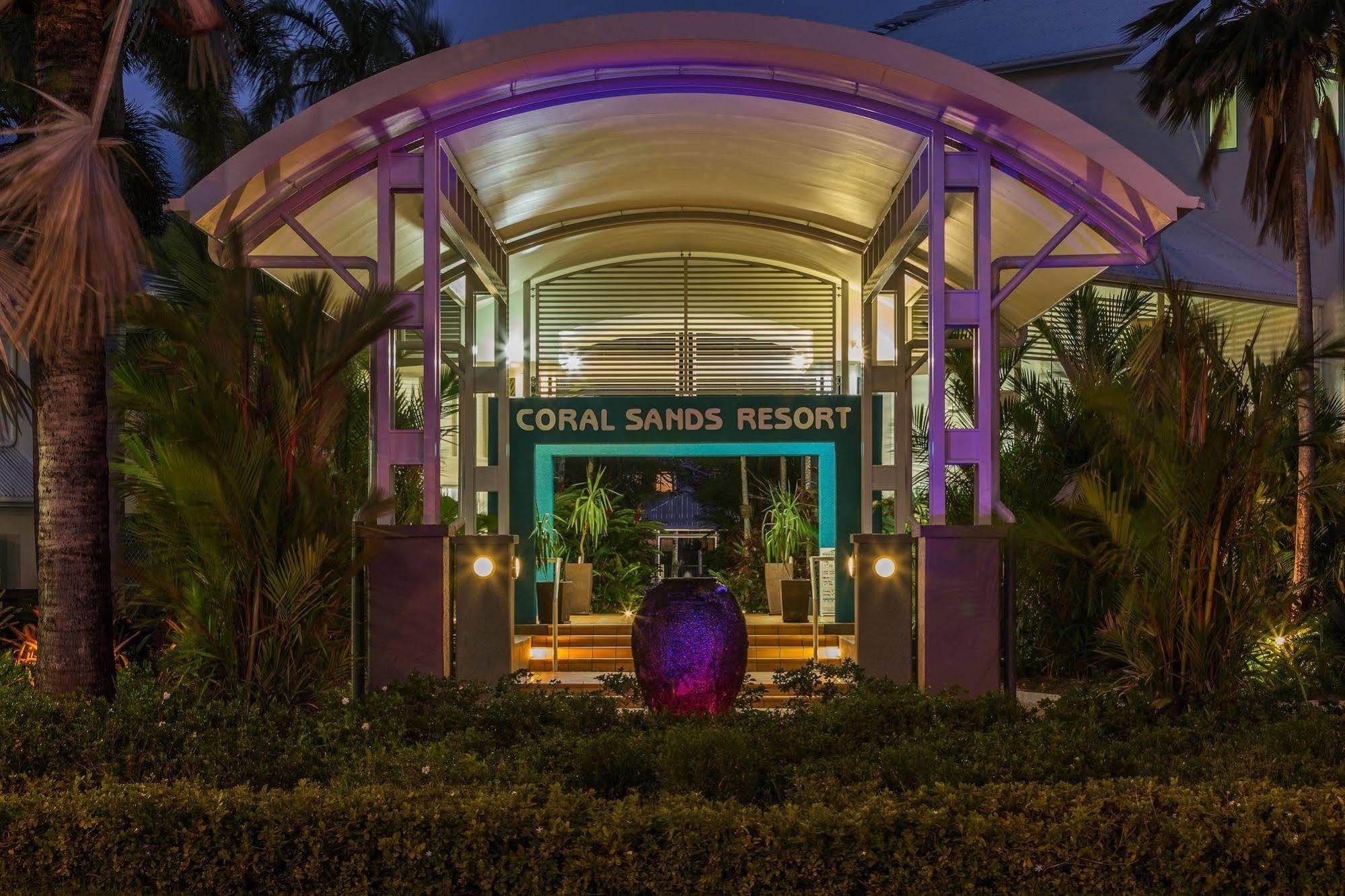 Coral Sands Beachfront Resort Trinity Beach Εξωτερικό φωτογραφία